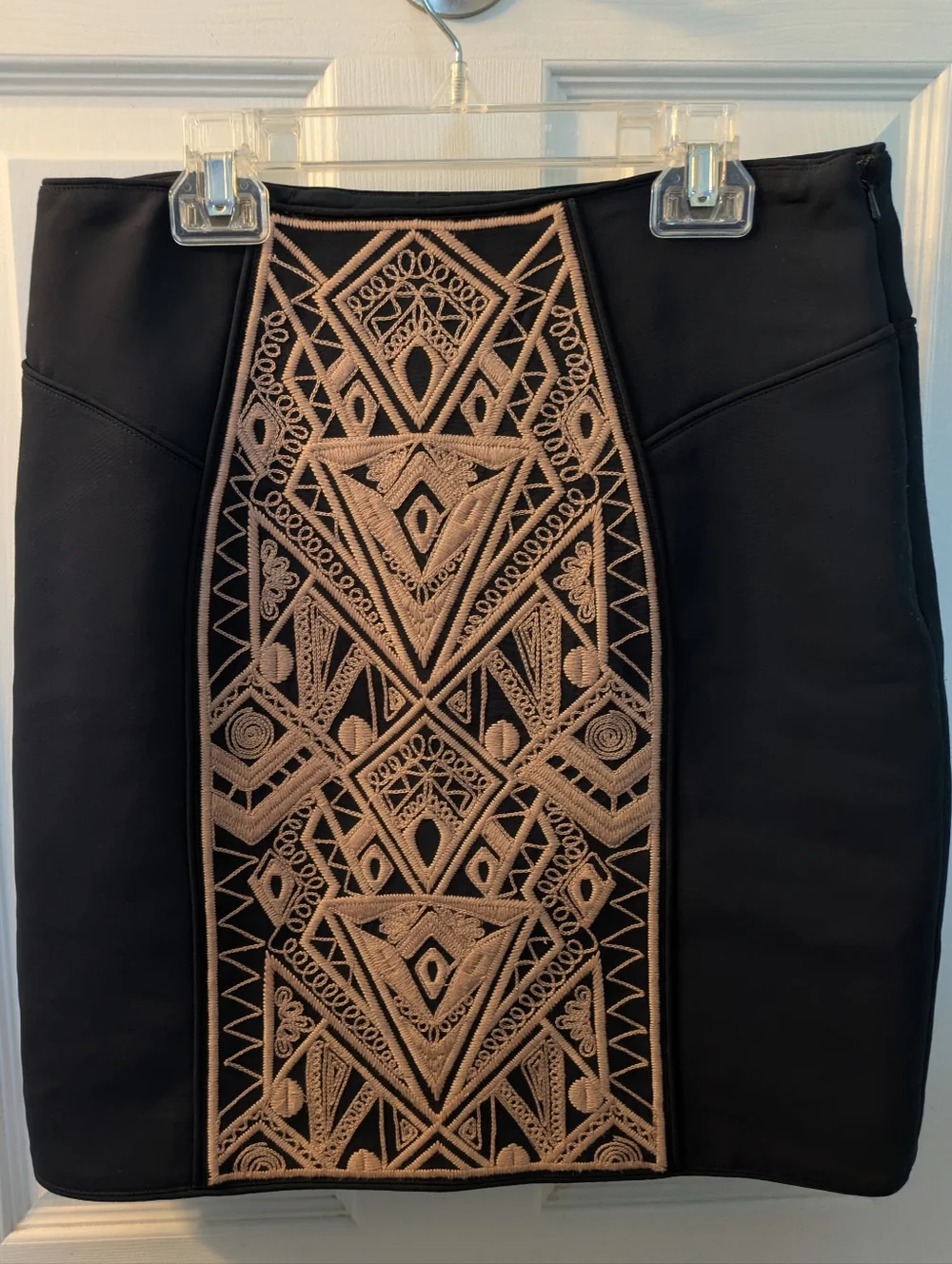 Tibi Pencil Skirt with Blush Embroidered Panel, ASO Serena Van Der Woodsen NWOT - Picture 14 of 16
